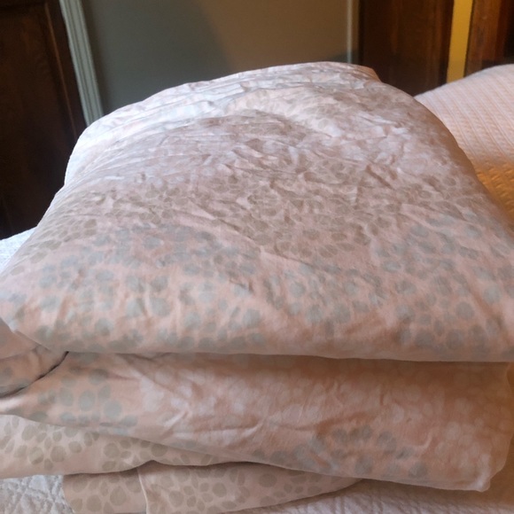 Pottery Barn Kids Sateen Clara Duvet Cover - Picture 3 of 5
